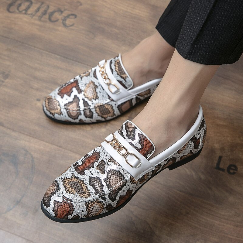 Men Leather Shoes Men Luxury Camouflage Gold National Pattern Oxfords Men Classic Gentleman Wedding Prom Shoes Big Size