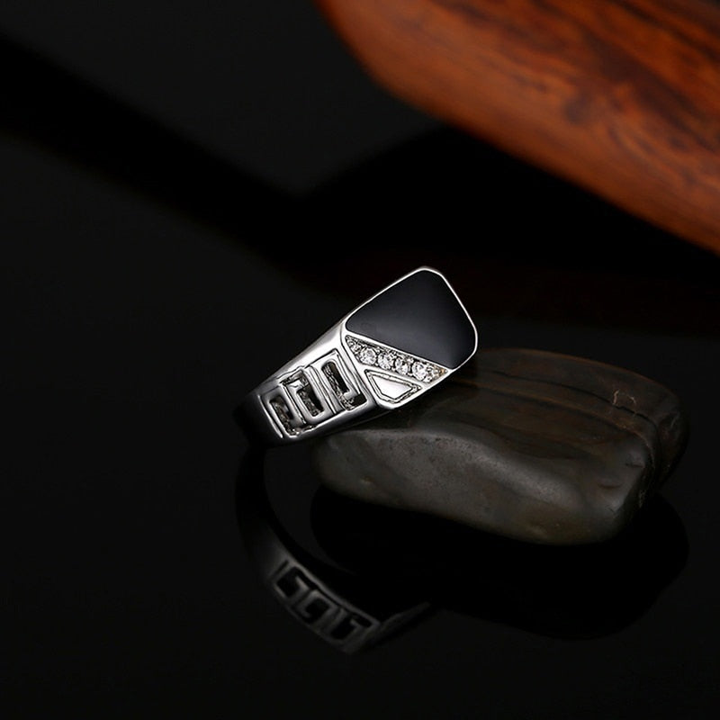 Fashion Male Jewelry Classic Gold Color Rhinestone Wedding Ring Black Enamel Rings For Men Christmas Party Gift