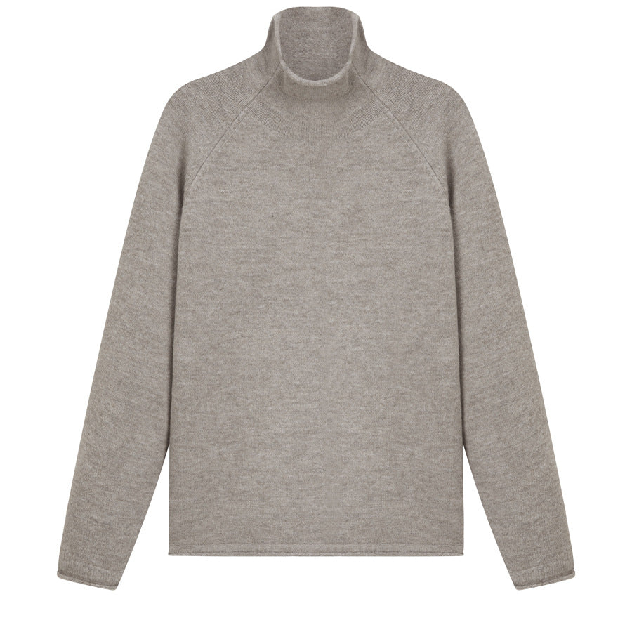 Men in high necked long sleeved woolen clothes